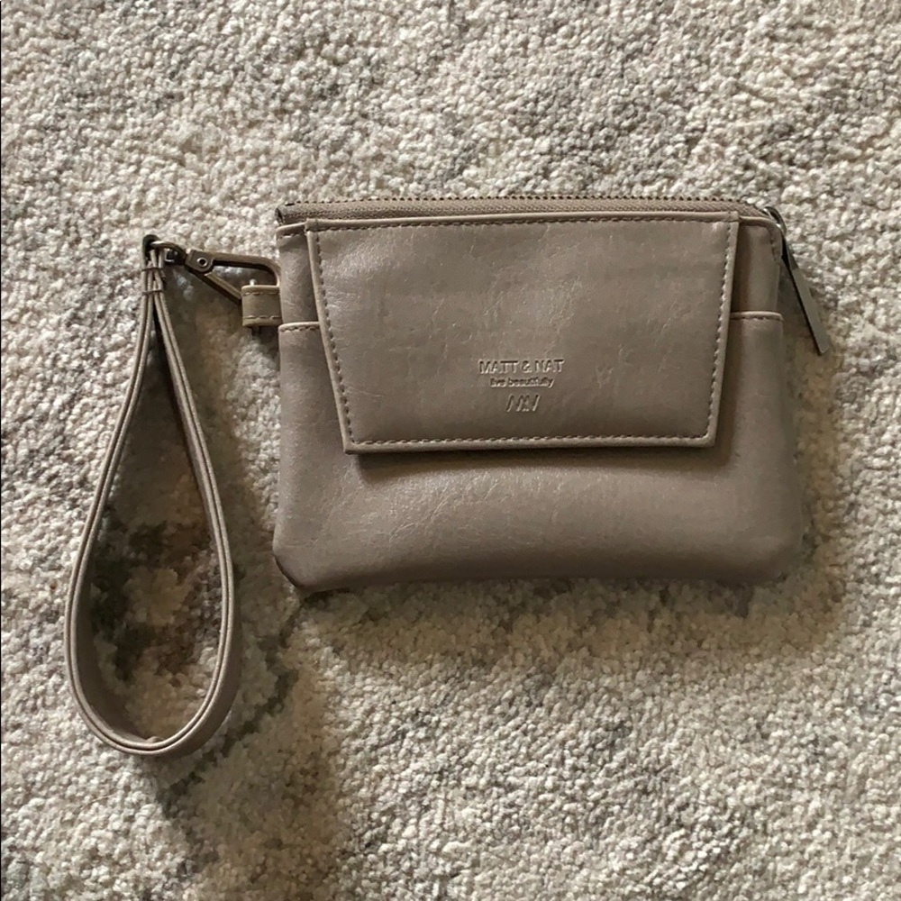 Matt & Nat Maya wristlet - almost new!